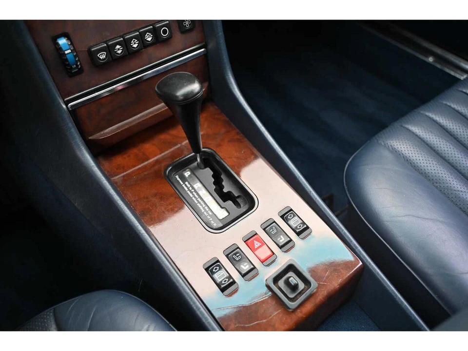 1989 Mercedes-Benz W126 S-Class Sedan - Image 23 of 24