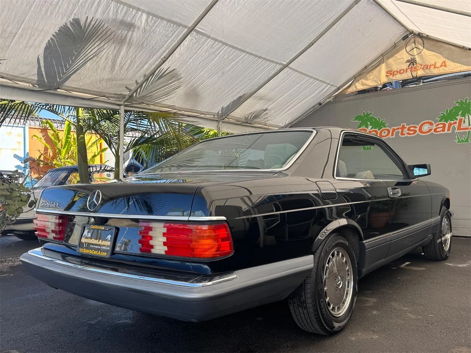 1989 Mercedes-Benz W126 S-Class Sedan - Image 6 of 31