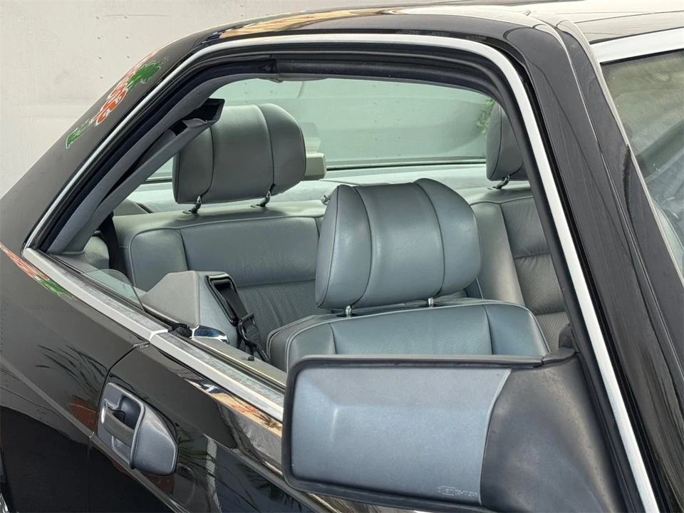 1989 Mercedes-Benz W126 S-Class Sedan - Image 26 of 31