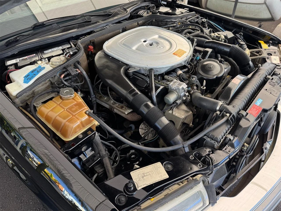 1989 Mercedes-Benz W126 S-Class Sedan - Image 29 of 31