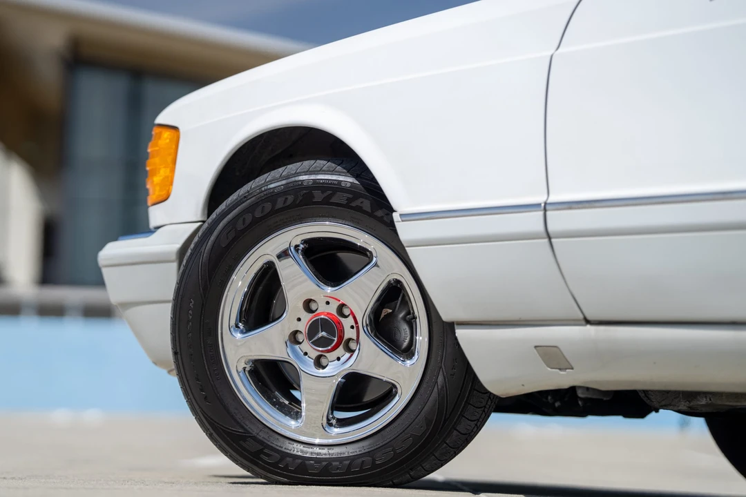 1989 Mercedes-Benz C126 S-Class Coupe - Image 29 of 31