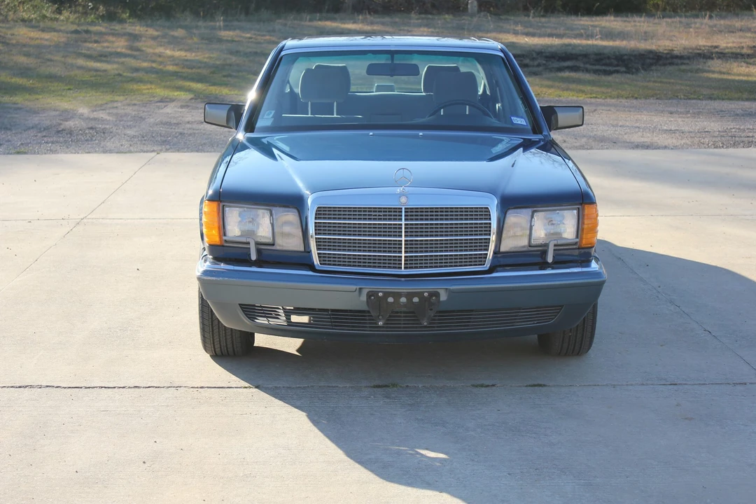 1989 Mercedes-Benz W126 S-Class Sedan - Image 10 of 31