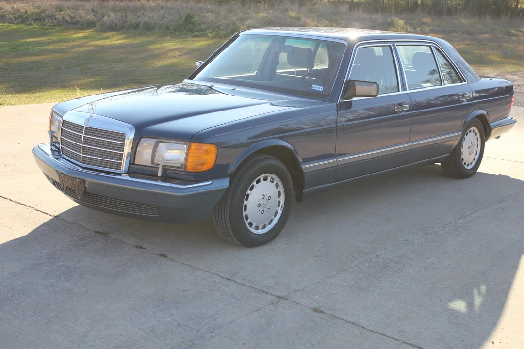 1989 Mercedes-Benz W126 S-Class Sedan - Image 20 of 31