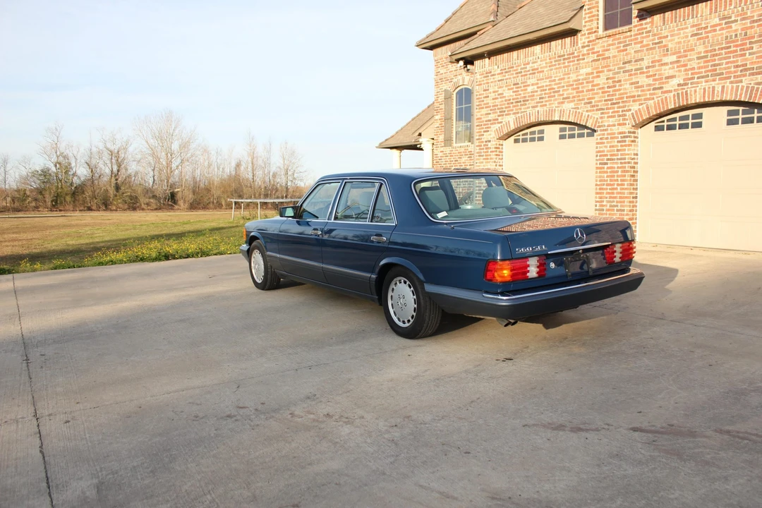 1989 Mercedes-Benz W126 S-Class Sedan - Image 6 of 31