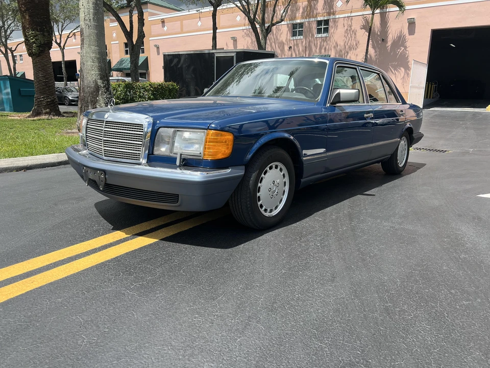 1989 Mercedes-Benz W126 S-Class Sedan - Image 7 of 31