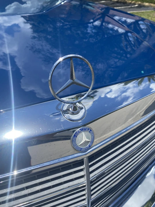 1989 Mercedes-Benz W126 S-Class Sedan - Image 25 of 31