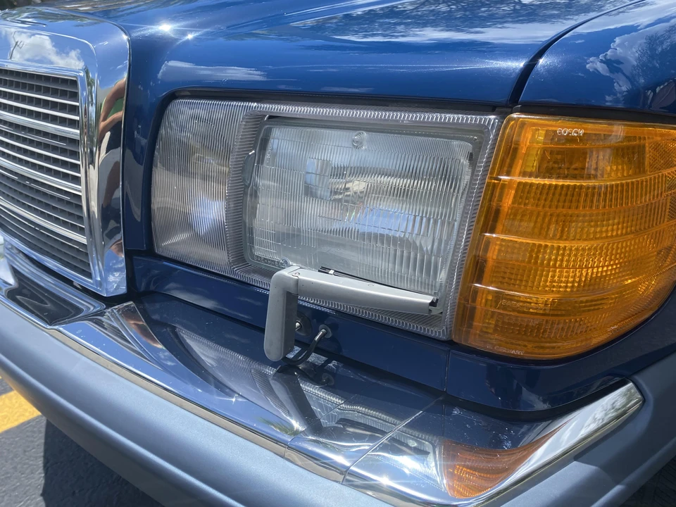 1989 Mercedes-Benz W126 S-Class Sedan - Image 28 of 31