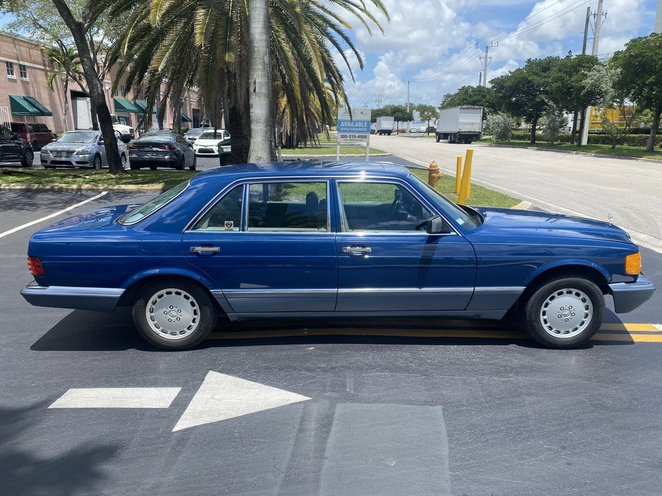 1989 Mercedes-Benz W126 S-Class Sedan - Image 18 of 31