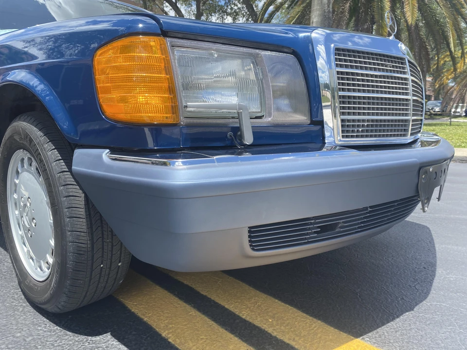 1989 Mercedes-Benz W126 S-Class Sedan - Image 20 of 31