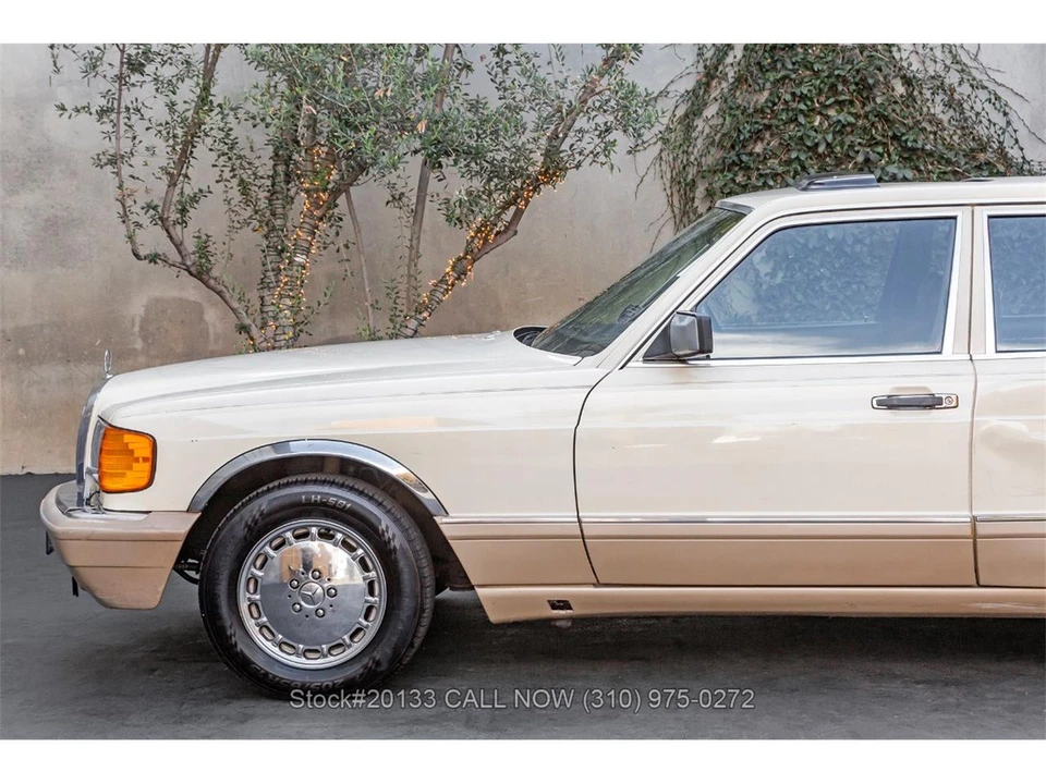 1989 Mercedes-Benz W126 S-Class Sedan - Image 12 of 31