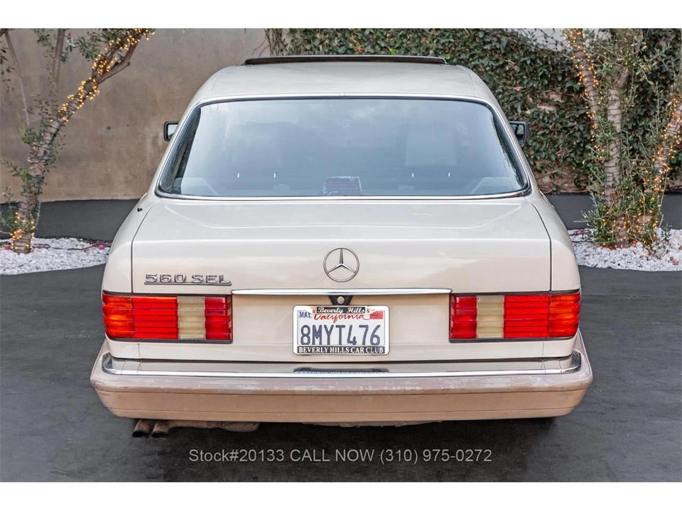 1989 Mercedes-Benz W126 S-Class Sedan - Image 6 of 31