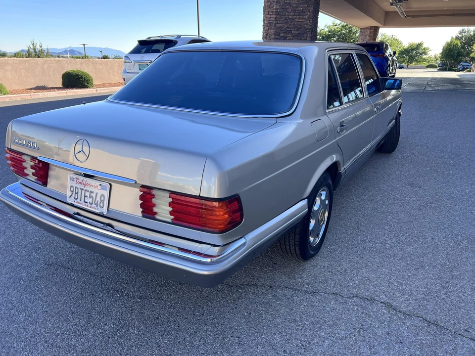 1989 Mercedes-Benz W126 S-Class Sedan - Image 7 of 31