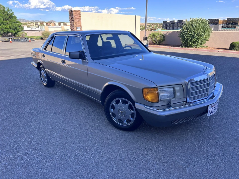 1989 Mercedes-Benz W126 S-Class Sedan - Image 9 of 31