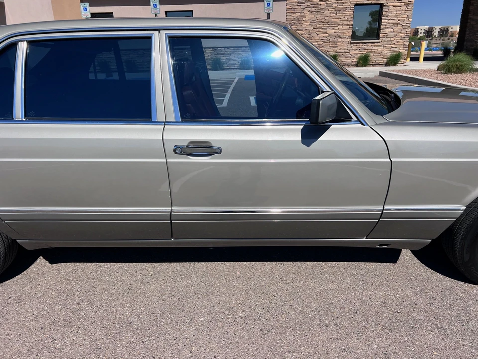 1989 Mercedes-Benz W126 S-Class Sedan - Image 26 of 31