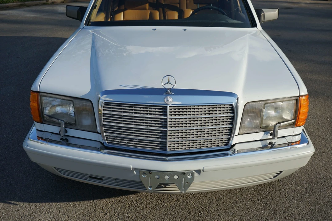 1989 Mercedes-Benz W126 S-Class Sedan - Image 18 of 31