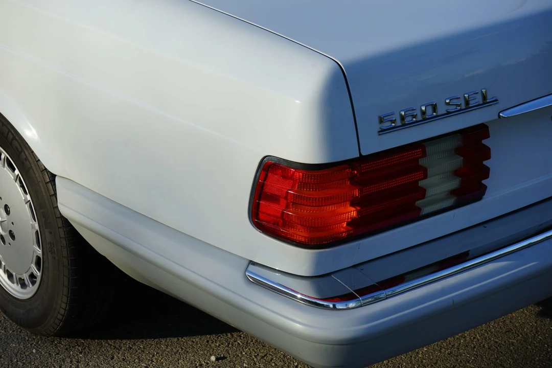 1989 Mercedes-Benz W126 S-Class Sedan - Image 24 of 31