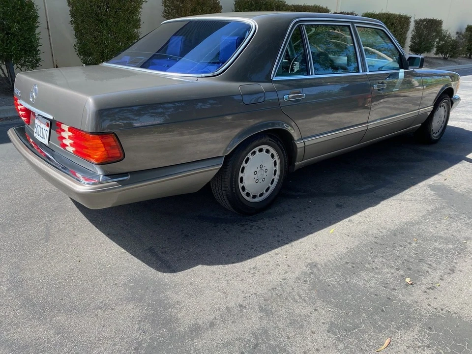 1989 Mercedes-Benz W126 S-Class Sedan - Image 8 of 31