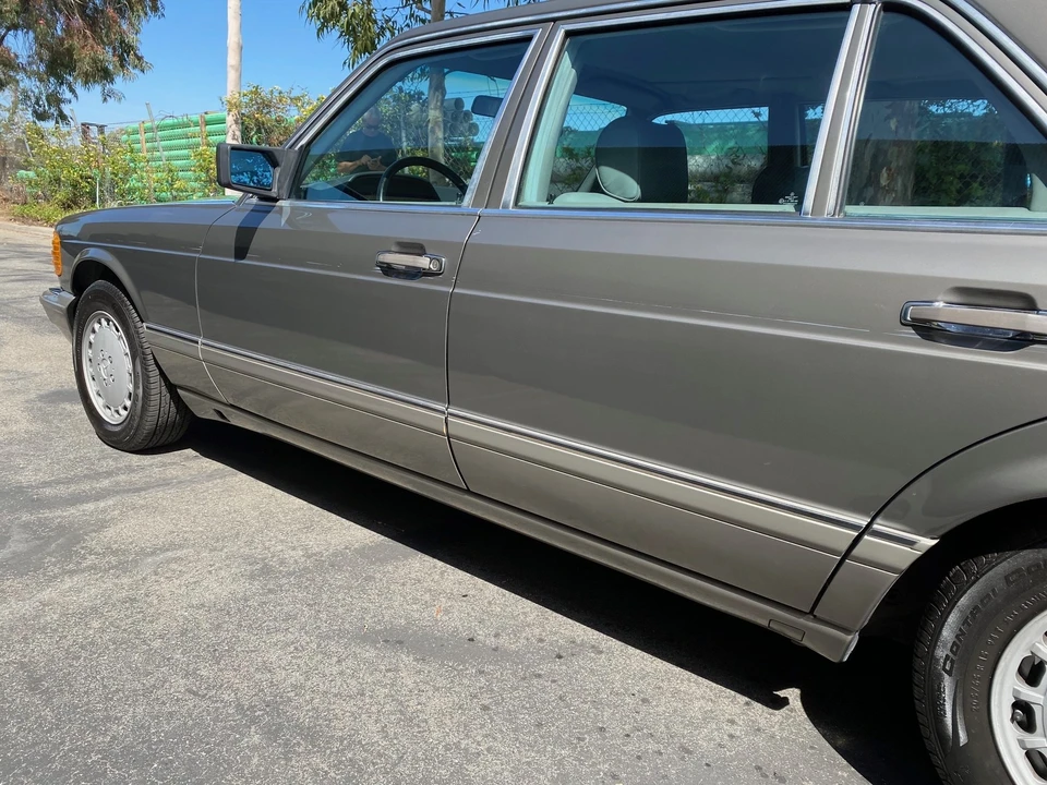 1989 Mercedes-Benz W126 S-Class Sedan - Image 21 of 31