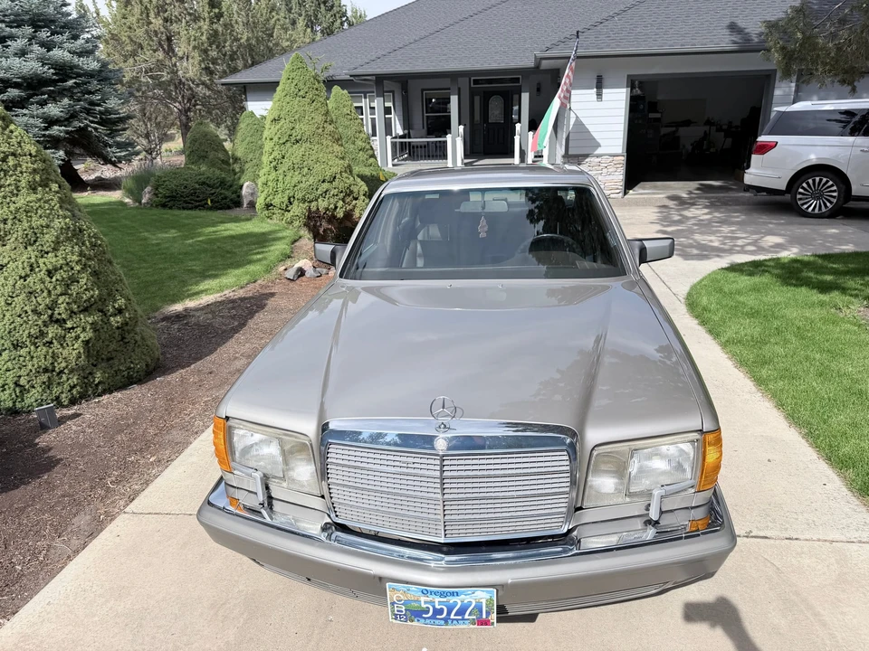 1989 Mercedes-Benz W126 S-Class Sedan - Image 3 of 31