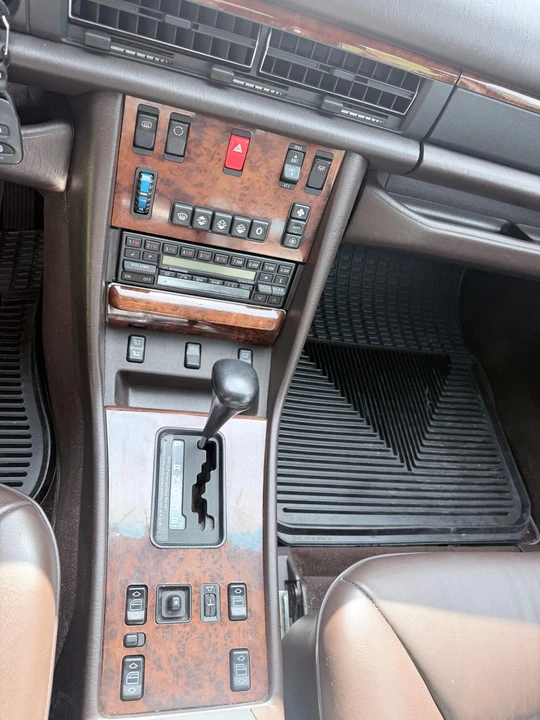 1989 Mercedes-Benz W126 S-Class Sedan - Image 23 of 31