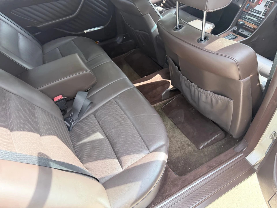 1989 Mercedes-Benz W126 S-Class Sedan - Image 28 of 31