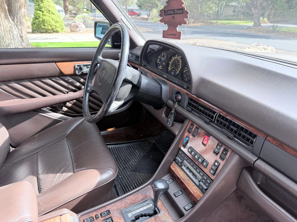 1989 Mercedes-Benz W126 S-Class Sedan - Image 22 of 31