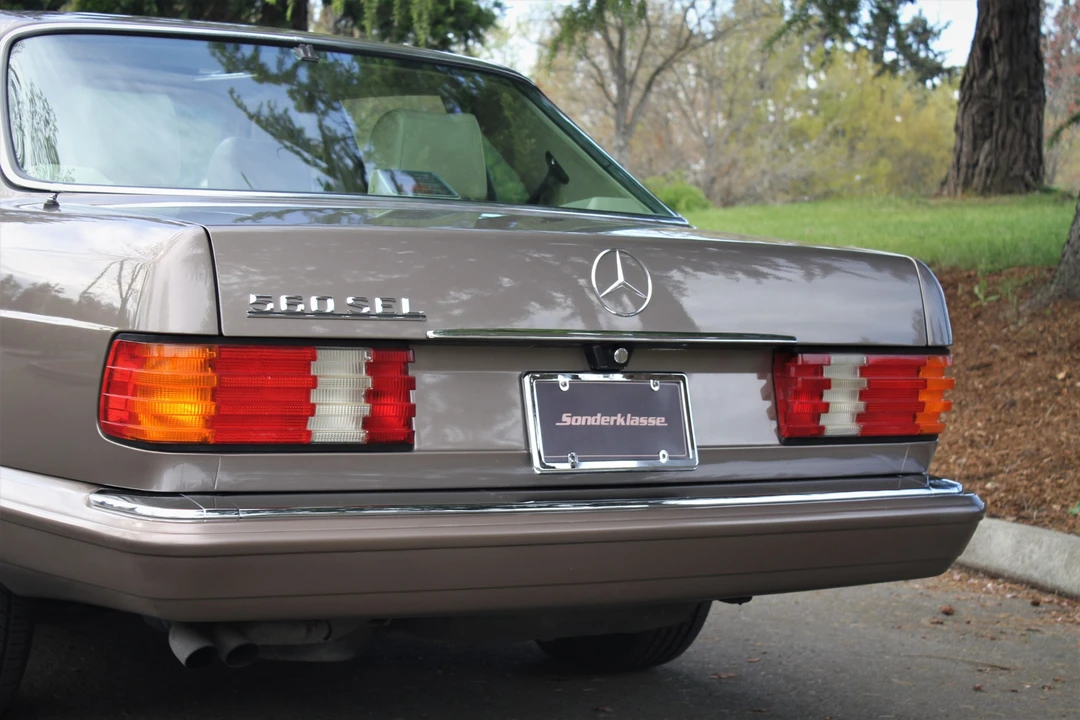 1989 Mercedes-Benz W126 S-Class Sedan - Image 26 of 31