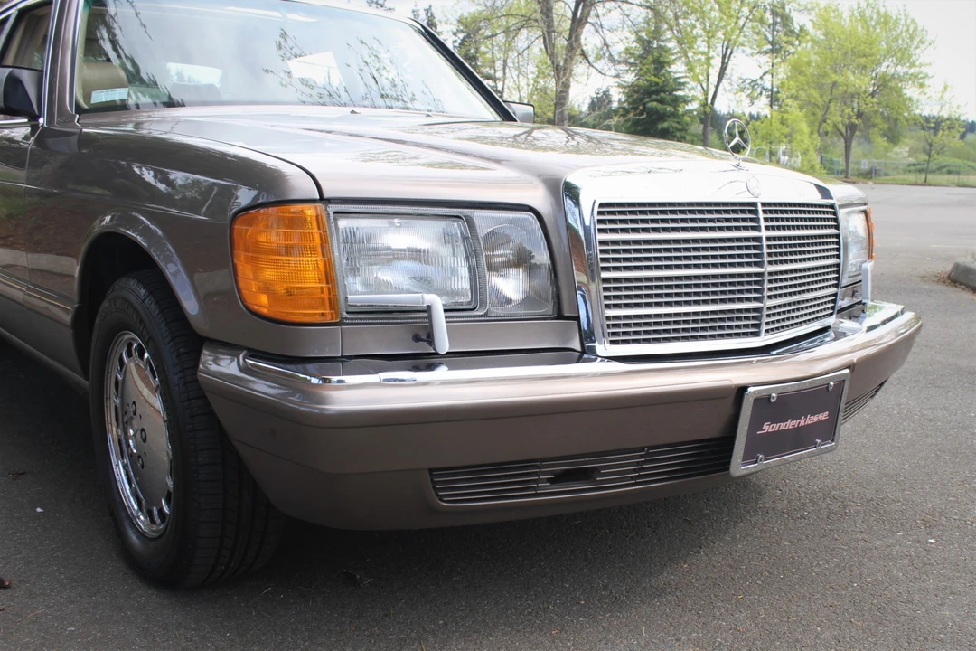 1989 Mercedes-Benz W126 S-Class Sedan - Image 17 of 31