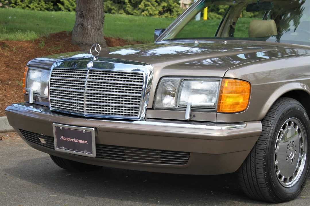 1989 Mercedes-Benz W126 S-Class Sedan - Image 18 of 31