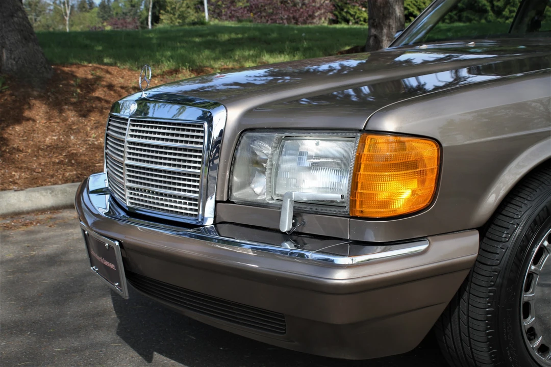 1989 Mercedes-Benz W126 S-Class Sedan - Image 23 of 31
