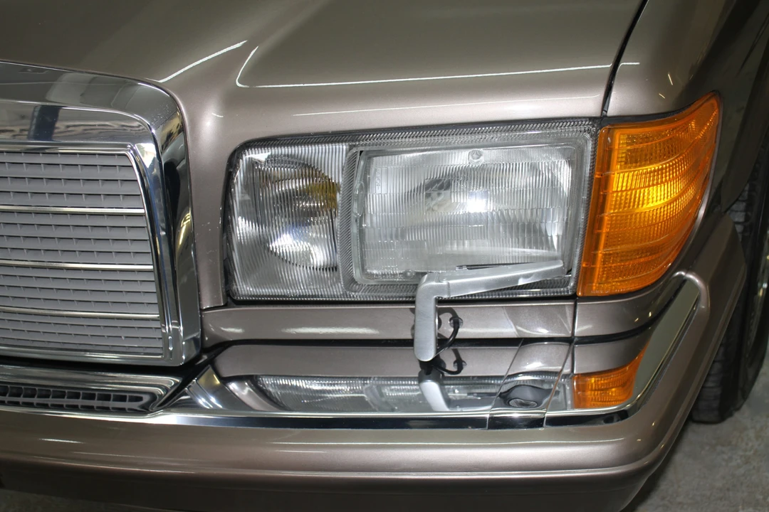 1989 Mercedes-Benz W126 S-Class Sedan - Image 22 of 31