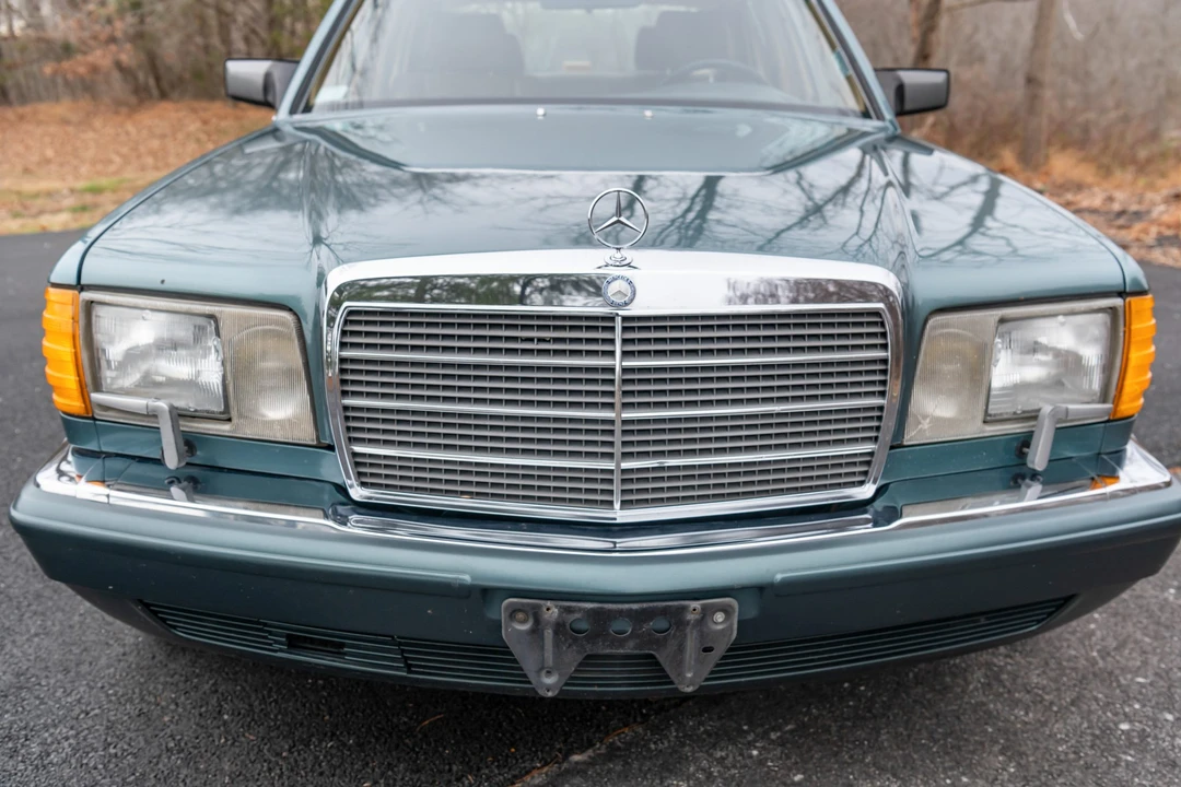 1989 Mercedes-Benz W126 S-Class Sedan - Image 20 of 31