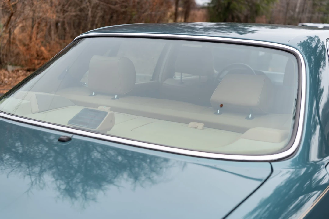 1989 Mercedes-Benz W126 S-Class Sedan - Image 30 of 31