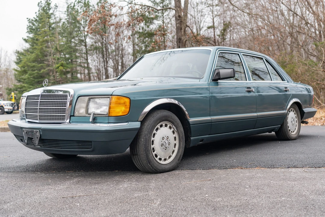 1989 Mercedes-Benz W126 S-Class Sedan - Image 8 of 31