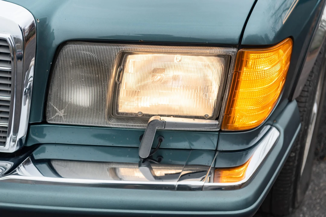 1989 Mercedes-Benz W126 S-Class Sedan - Image 23 of 31