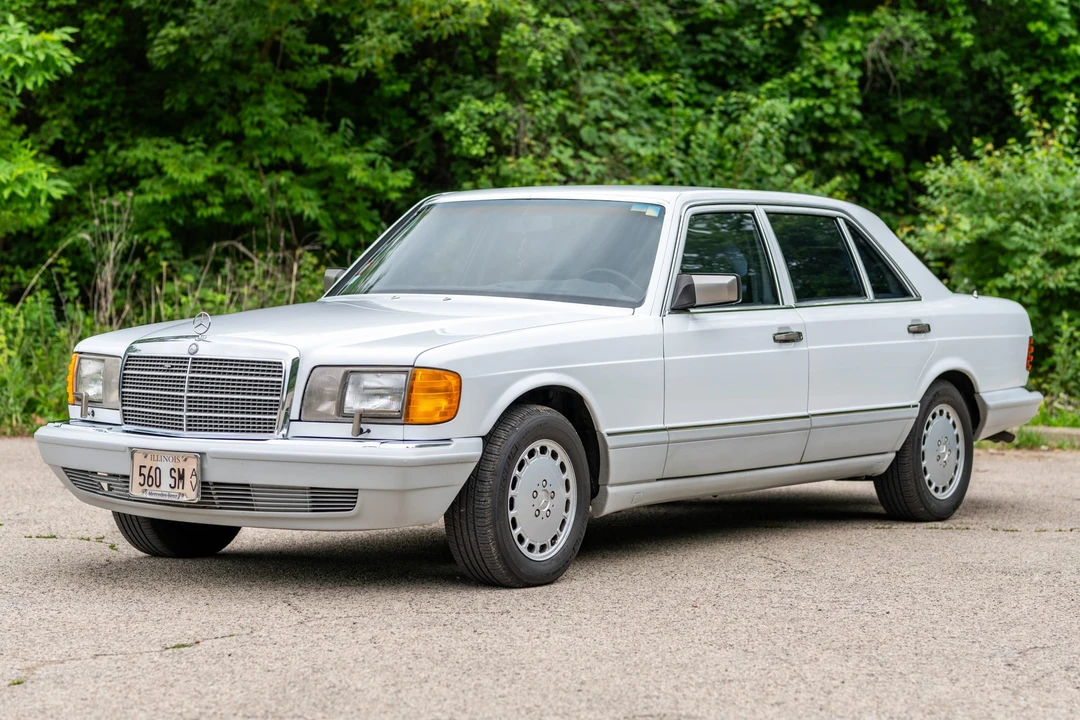 1989 Mercedes-Benz W126 S-Class Sedan - Image 2 of 31