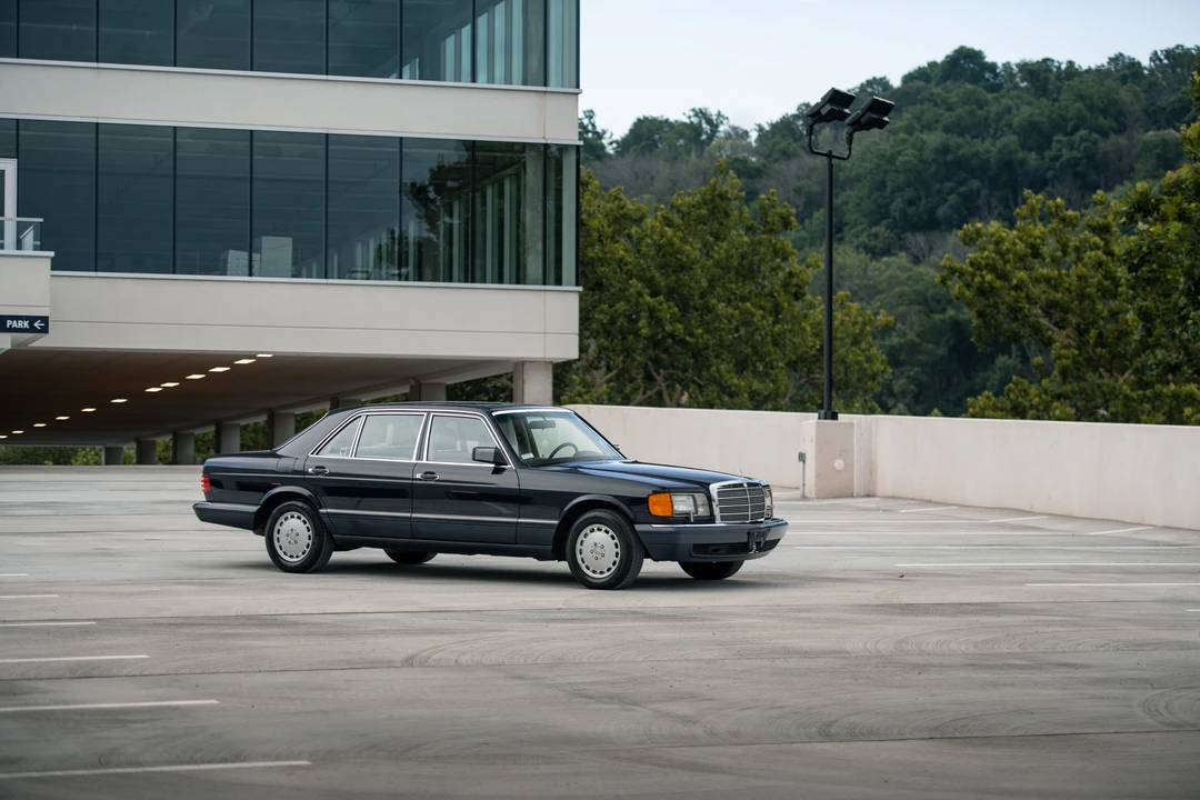 1989 Mercedes-Benz W126 S-Class Sedan - Image 19 of 31