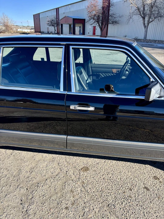 1989 Mercedes-Benz W126 S-Class Sedan - Image 30 of 31