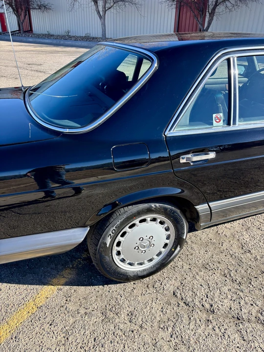 1989 Mercedes-Benz W126 S-Class Sedan - Image 29 of 31
