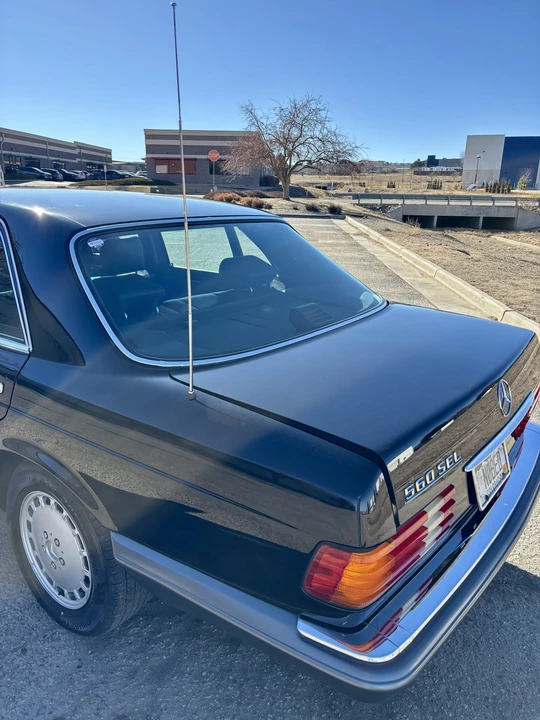 1989 Mercedes-Benz W126 S-Class Sedan - Image 15 of 31