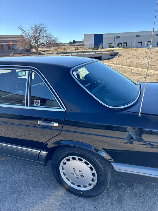 1989 Mercedes-Benz W126 S-Class Sedan - Image 14 of 31