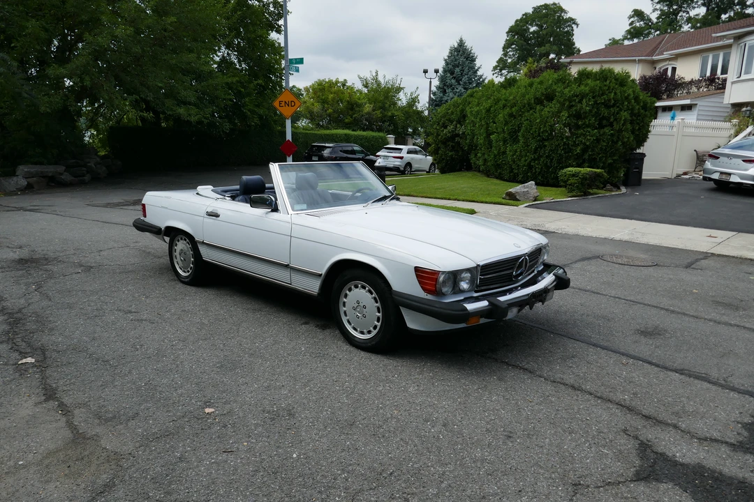 1989 Mercedes-Benz R107 SL-Class - Image 2 of 31