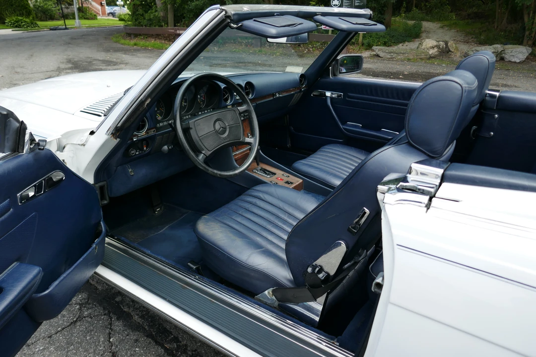 1989 Mercedes-Benz R107 SL-Class - Image 15 of 31