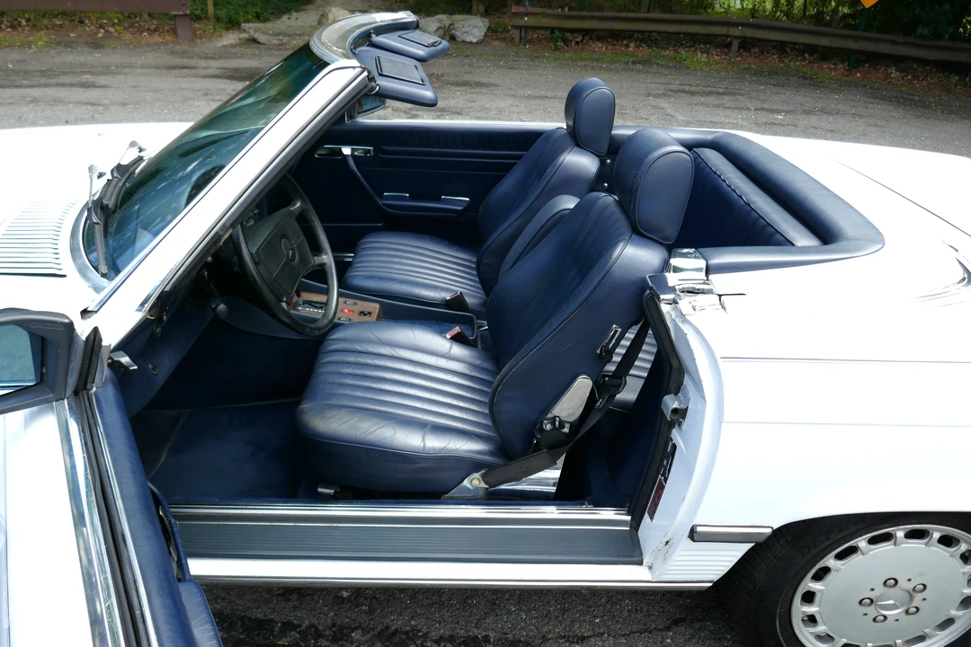 1989 Mercedes-Benz R107 SL-Class - Image 19 of 31
