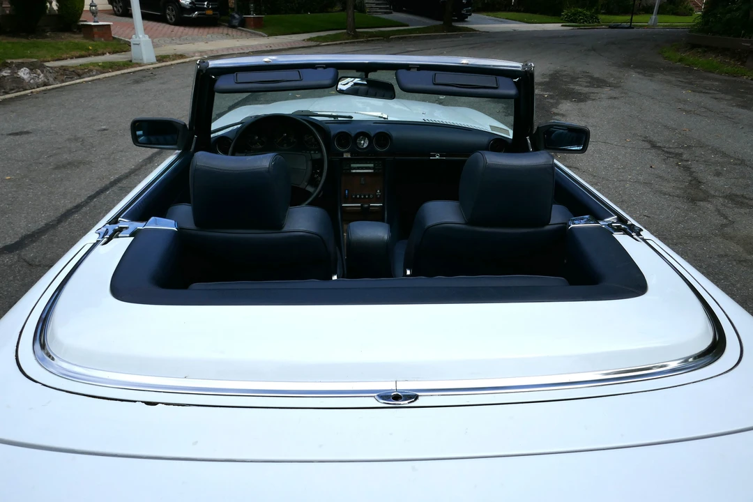 1989 Mercedes-Benz R107 SL-Class - Image 13 of 31