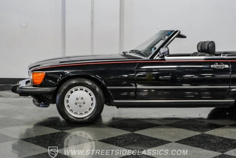 1989 Mercedes-Benz R107 SL-Class - Image 24 of 31
