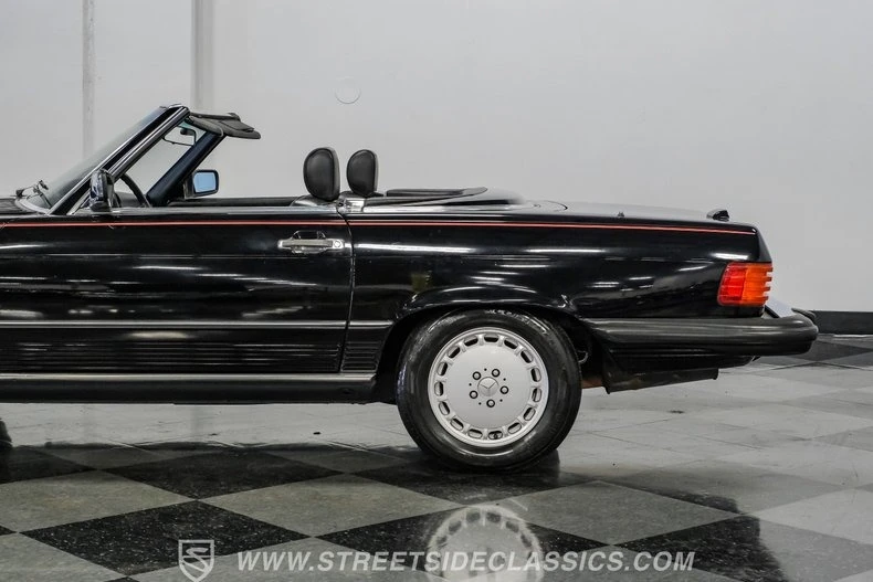 1989 Mercedes-Benz R107 SL-Class - Image 25 of 31