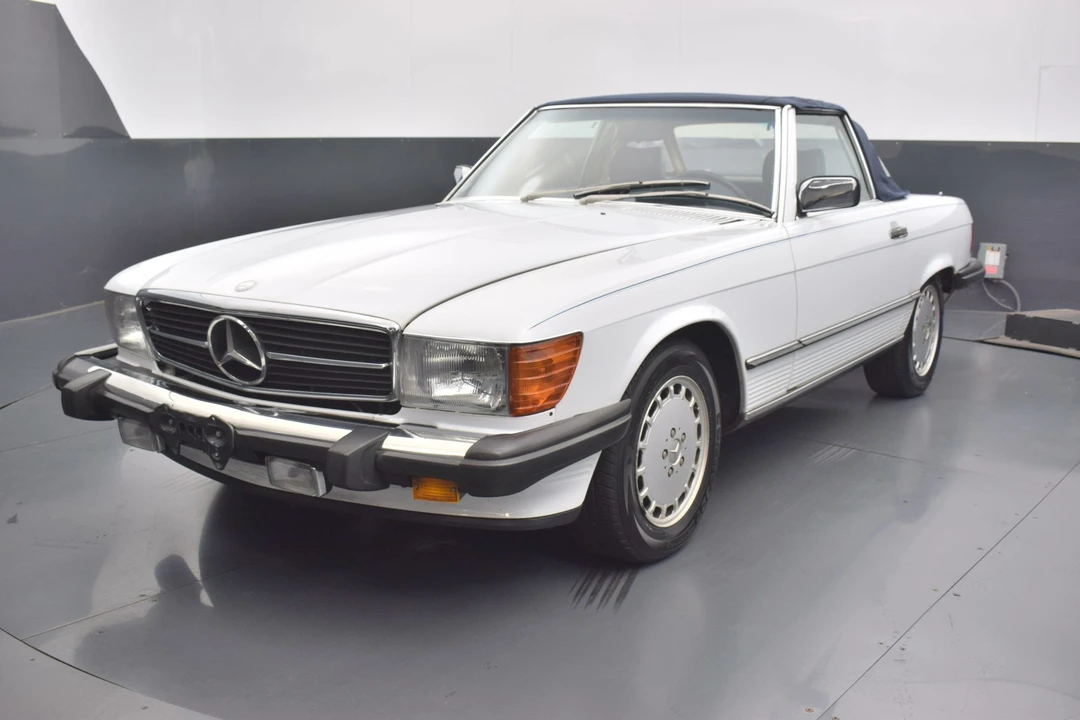 1989 Mercedes-Benz R107 SL-Class - Image 16 of 31