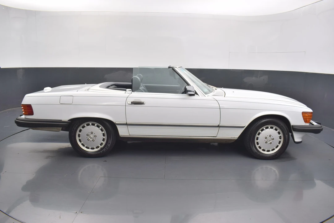 1989 Mercedes-Benz R107 SL-Class - Image 5 of 31