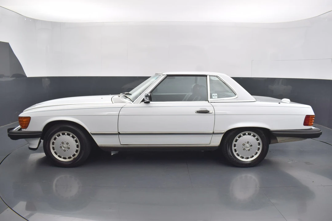 1989 Mercedes-Benz R107 SL-Class - Image 24 of 31